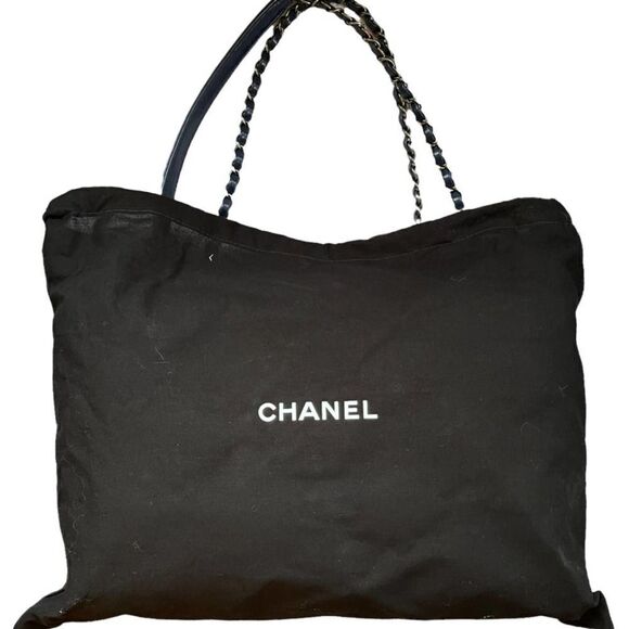 Chanel Chesterfield Large Quilted Lambskin Handbag Blue - Picture 6 of 14